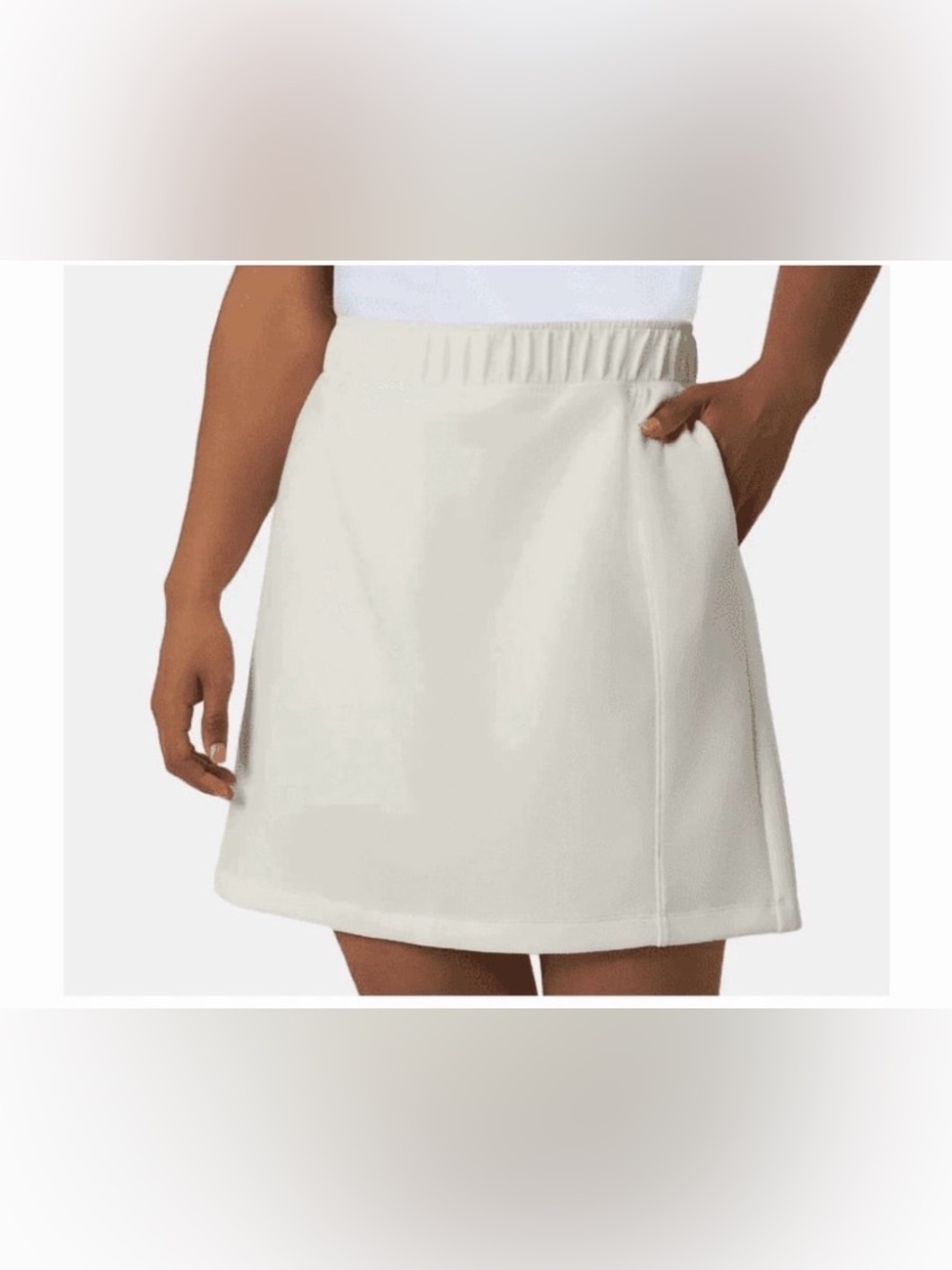 Mondetta Women's White Athletic Skirt Walking Skort, Cream with pockets Size Med